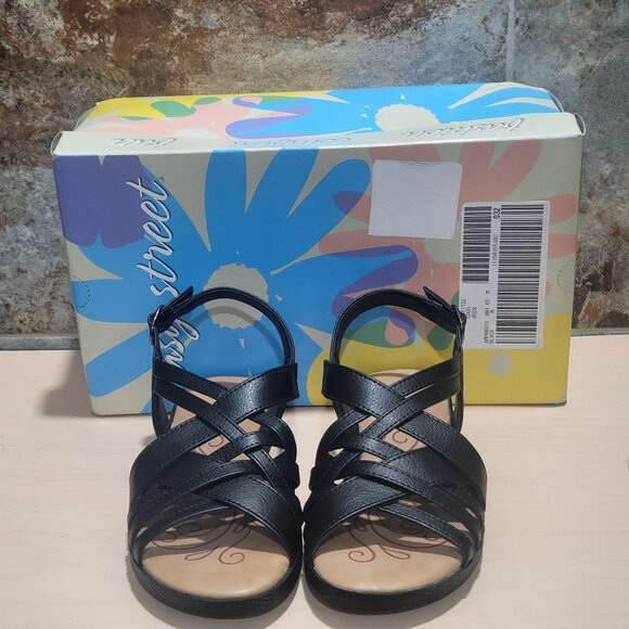 Easy Street Jasmine Black 6.5 M Womens Wedge Lightweight Strappy Sandals NIB - Picture 1 of 10